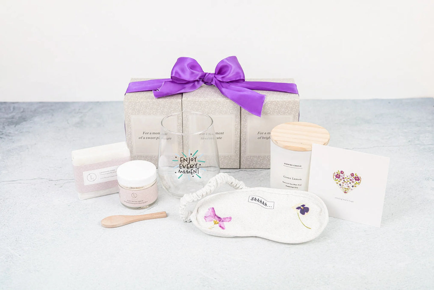 Luxury Spa Gift Box – Natural Self-Care Set with Candle, Wine Glass & Relaxation Essentials
