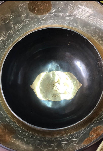 gold-mandala-singing-bowl-set-mandala-top-view-metallic-surface-supplier