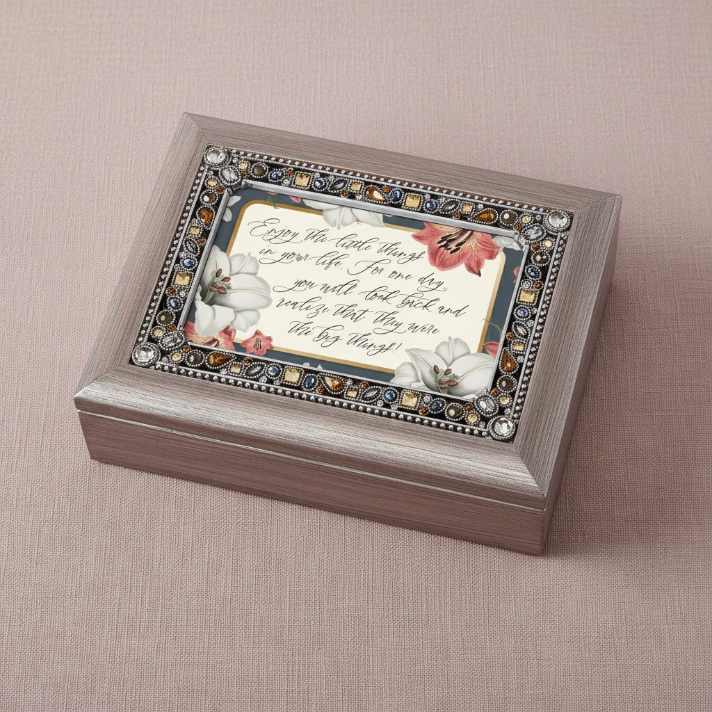 Music Box - Plain Close-Up