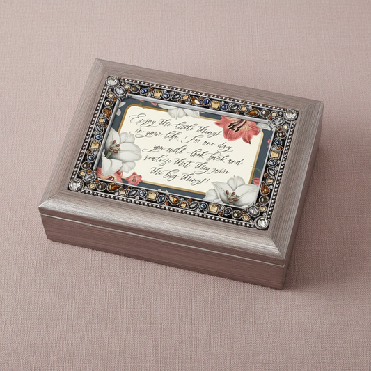 Music Box - Plain Close-Up